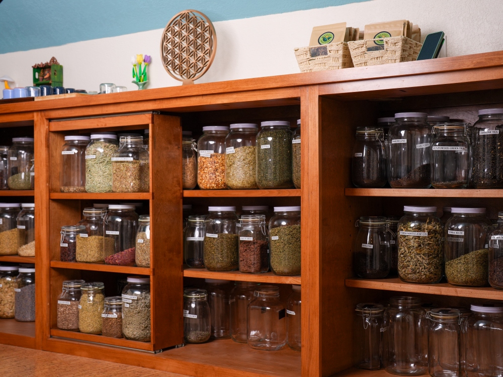 happyness tea company apothecary san antonio apothecary loose leaf tea 1.jpg